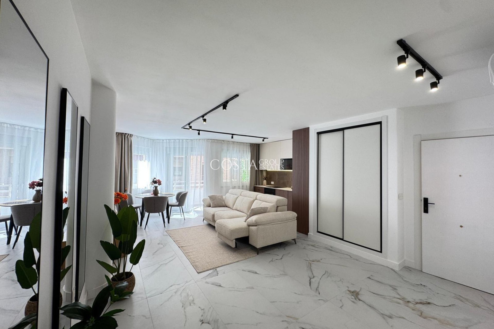 Revente - Apartments -
Torrevieja - Torrevieja Centro