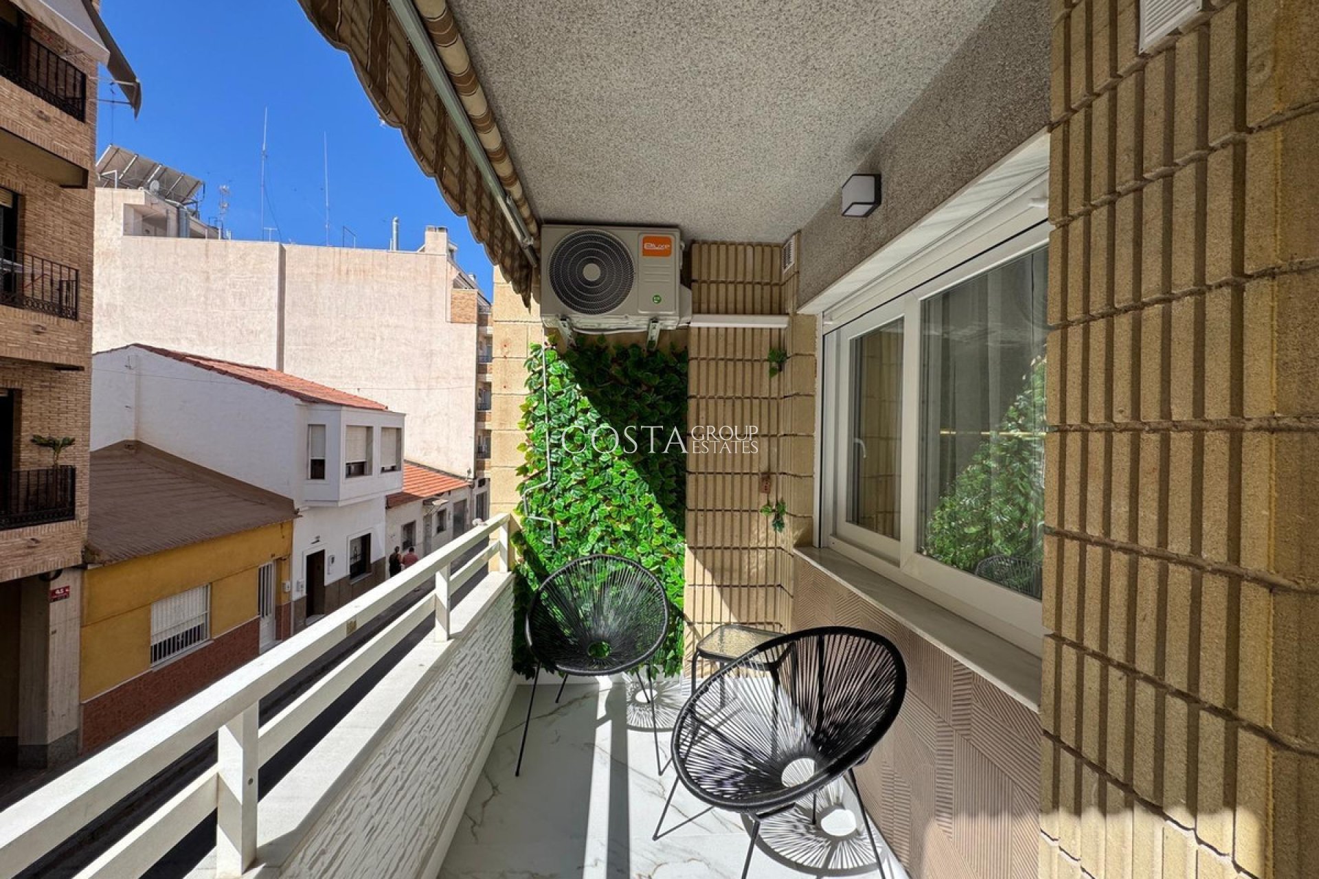Revente - Apartments -
Torrevieja - Torrevieja Centro