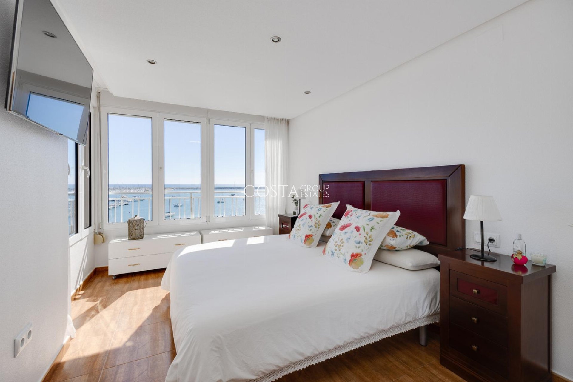 Revente - Apartments -
Torrevieja - Torrevieja Centro