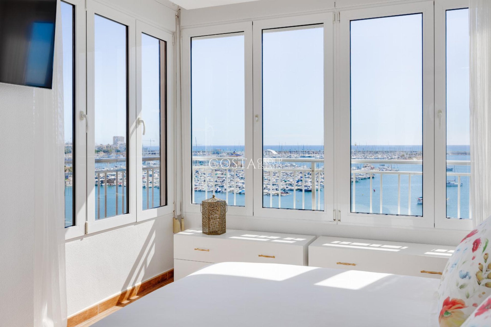 Revente - Apartments -
Torrevieja - Torrevieja Centro