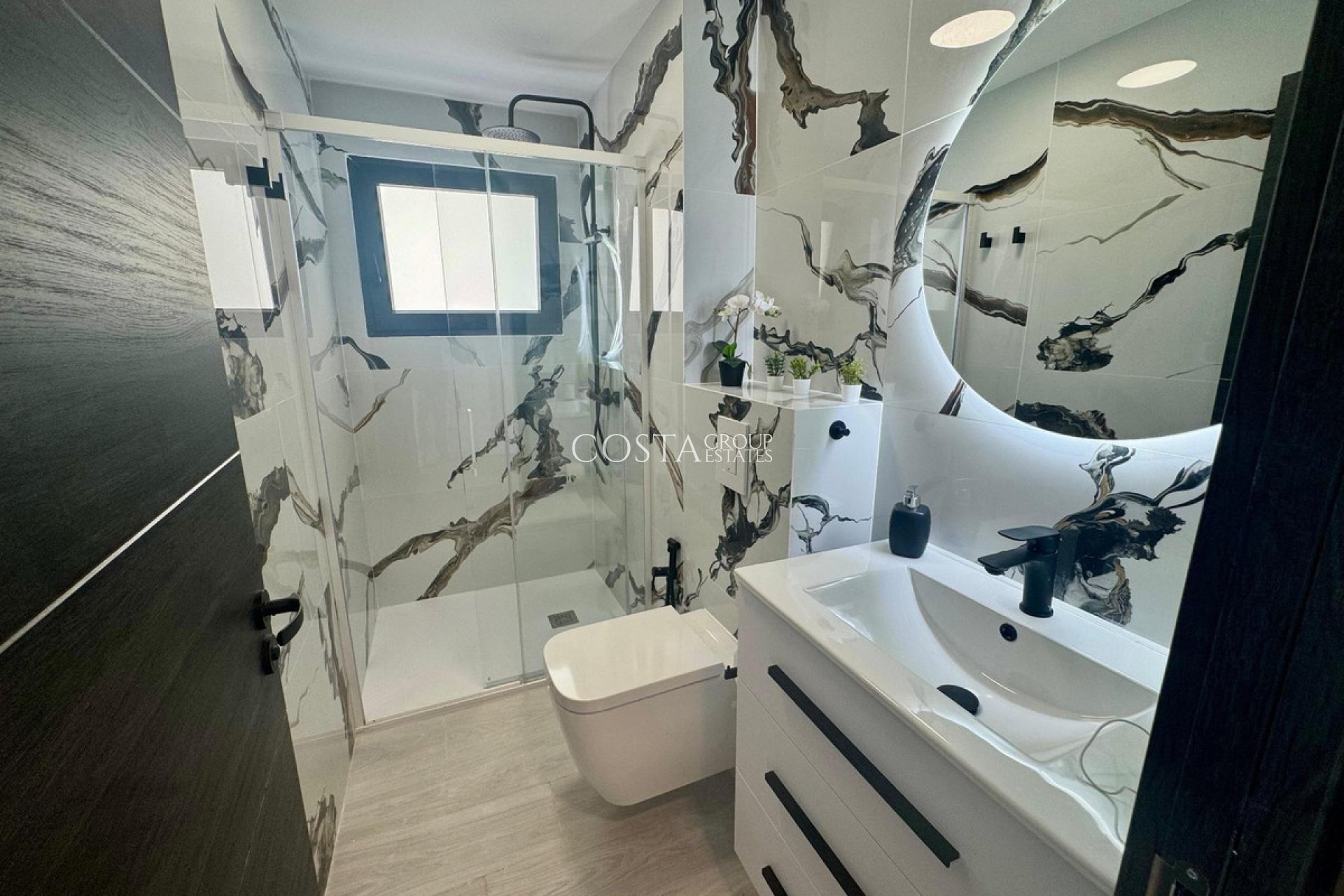 Revente - Apartments -
Torrevieja - Torrevieja Centro