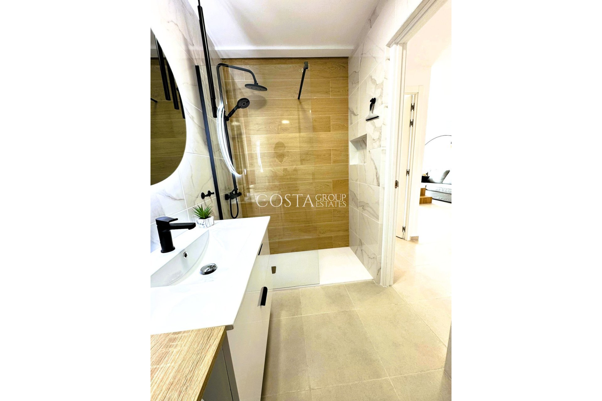 Revente - Apartments -
Torrevieja - Torrevieja Centro