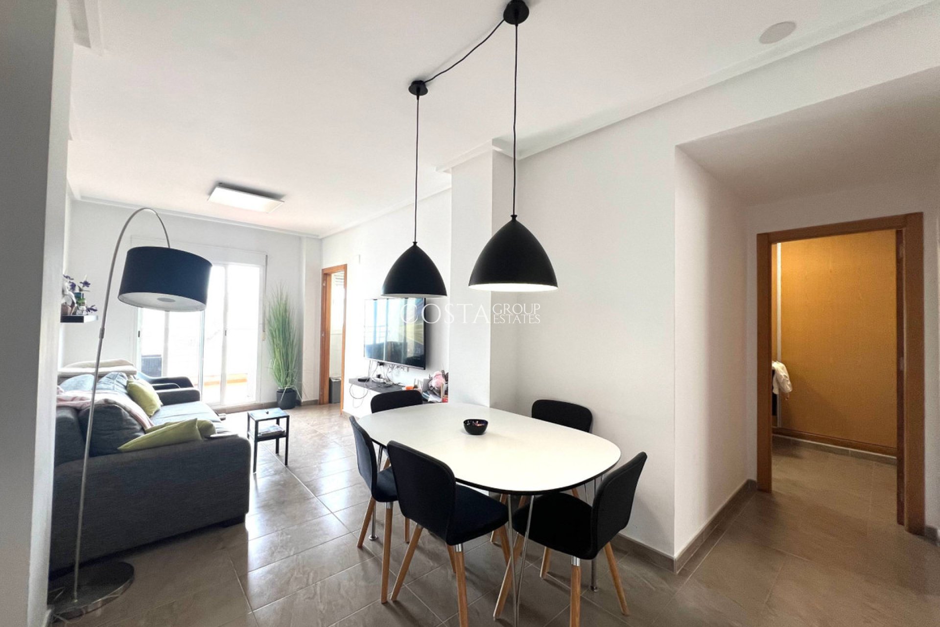 Revente - Apartments -
Torrevieja - Torrevieja Centro