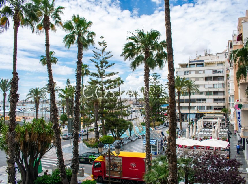 Revente - Apartments -
Torrevieja - Torrevieja Centro