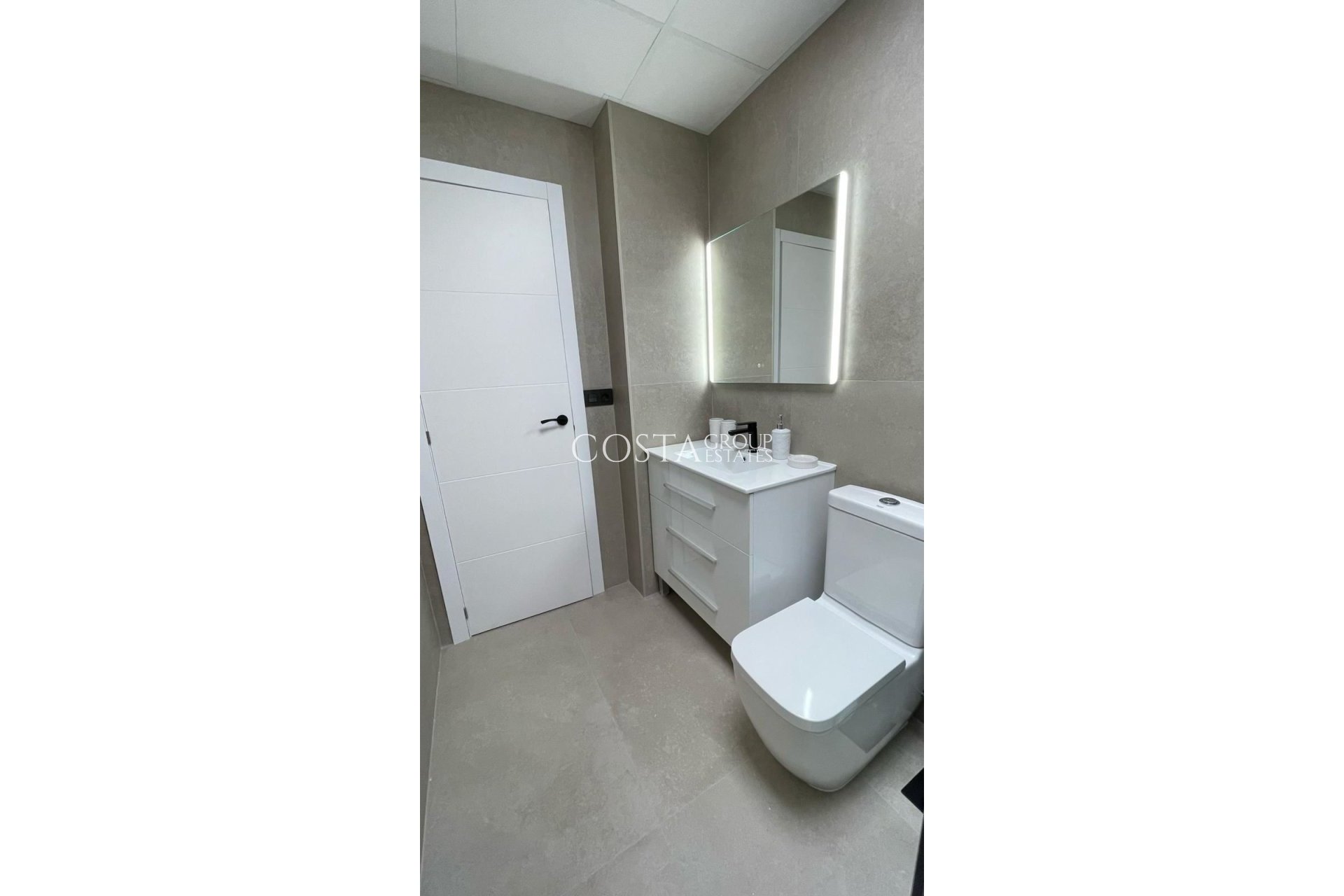 Revente - Apartments -
Torrevieja