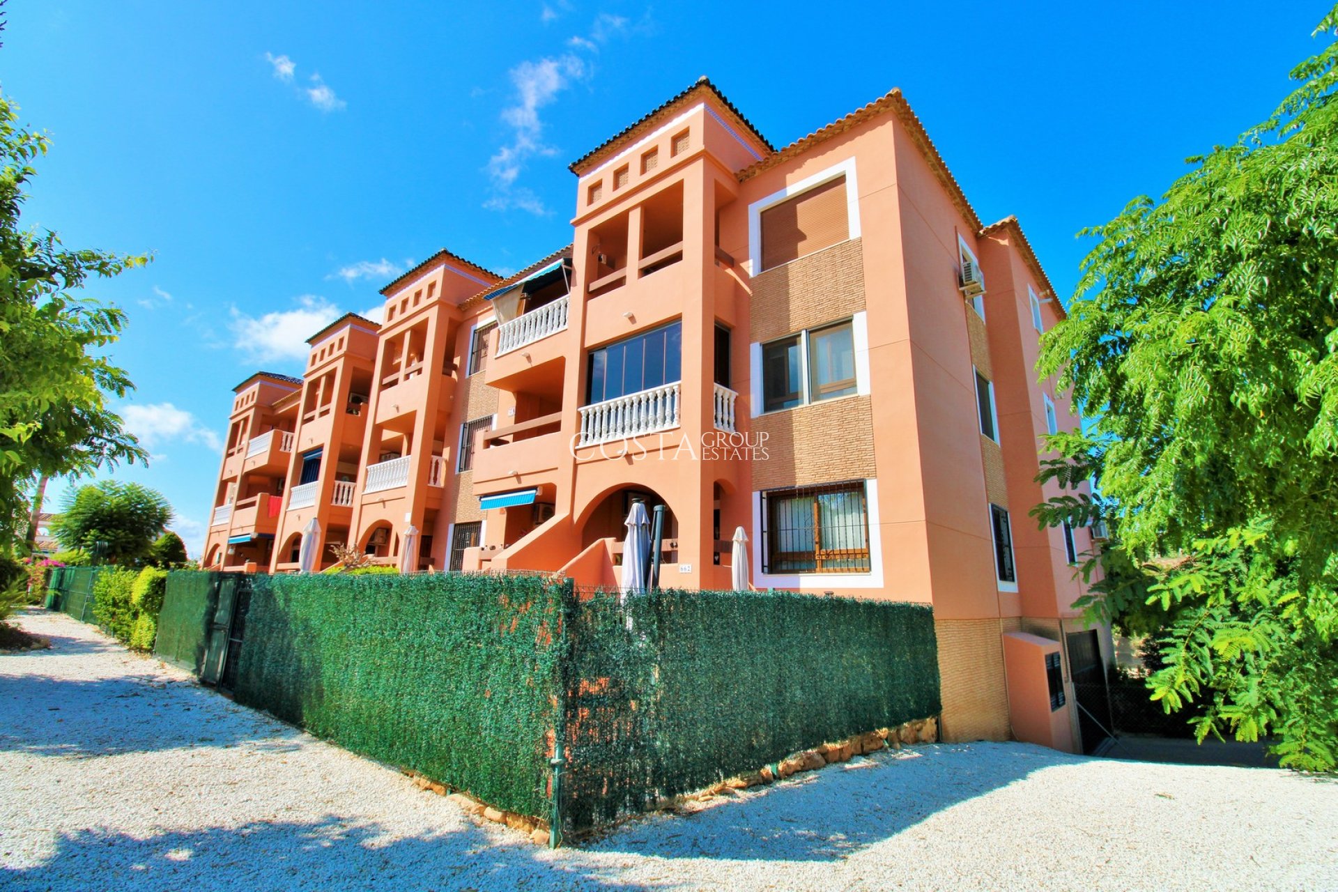 Revente - Apartments -
Villamartín - PAU 8