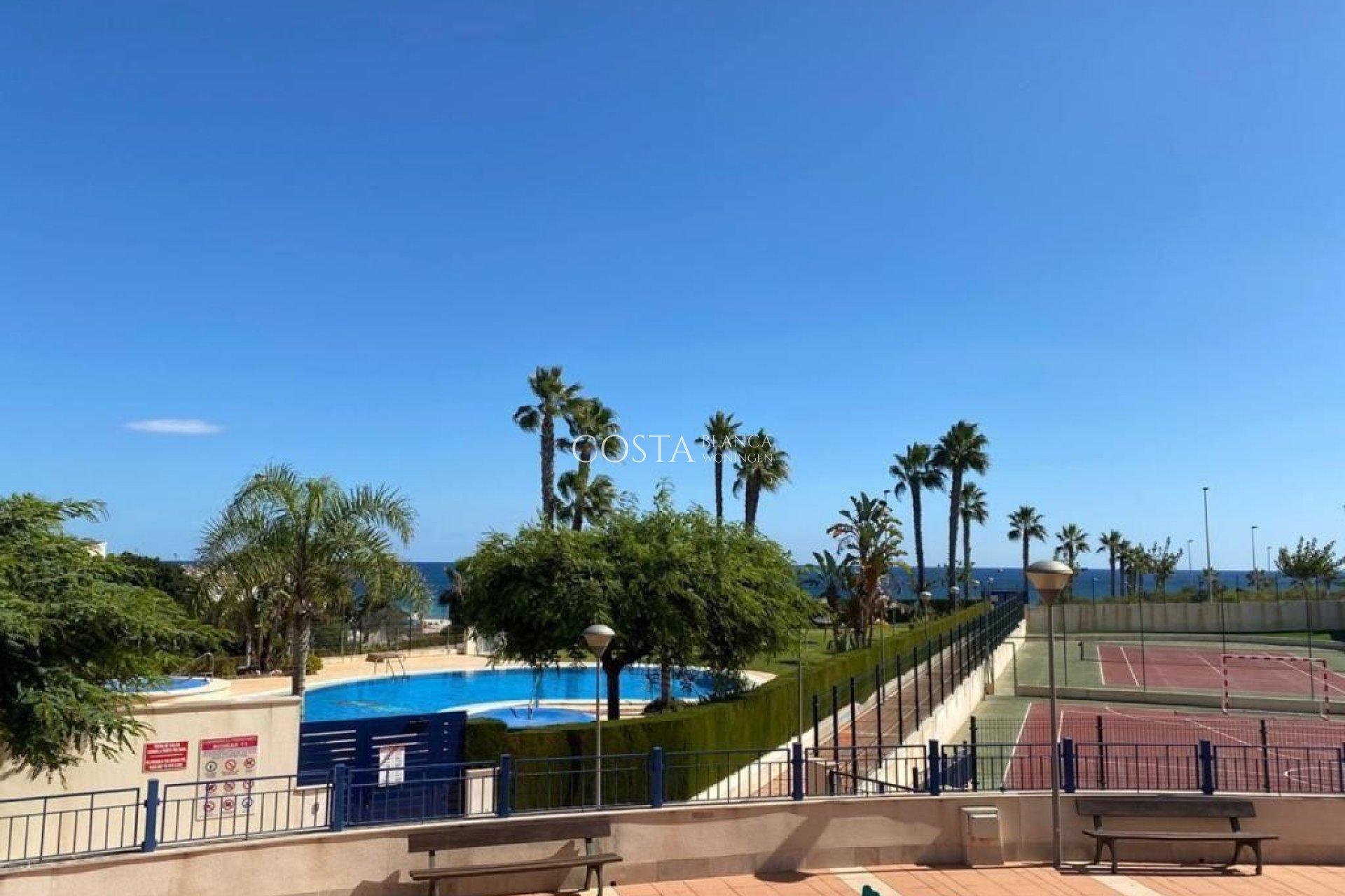 Revente - Appartement -
Mil Palmeras