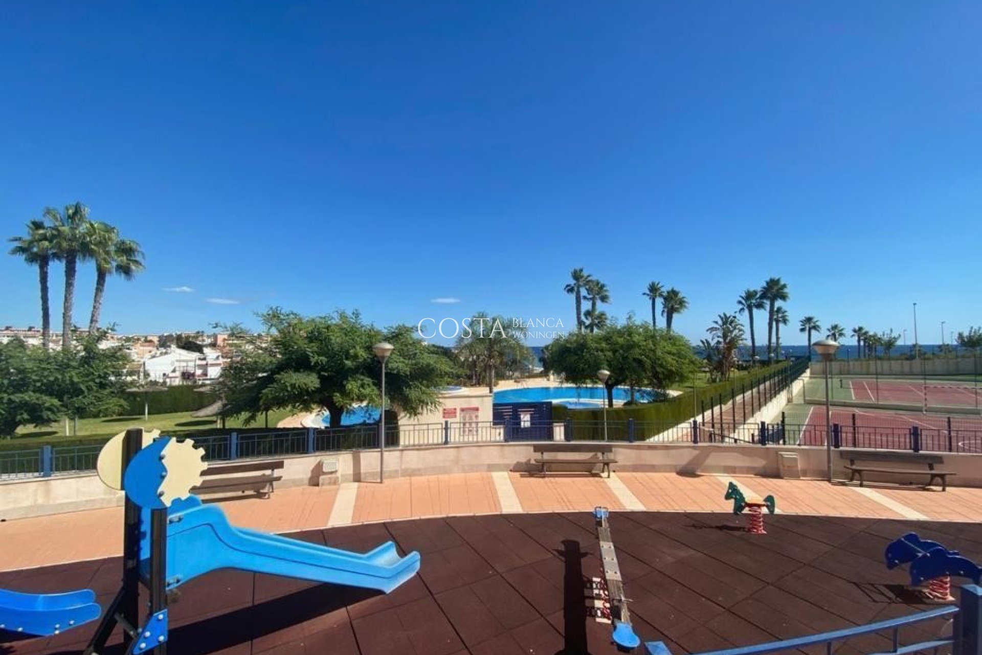 Revente - Appartement -
Mil Palmeras