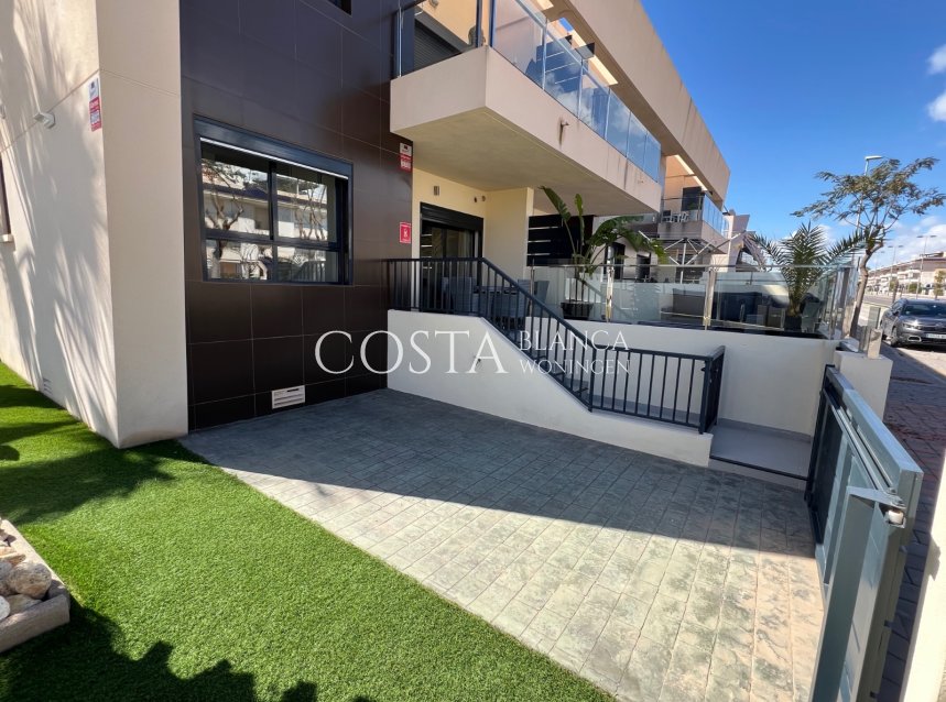 Revente - Appartement -
Pilar de la Horadada - Mil Palmeras