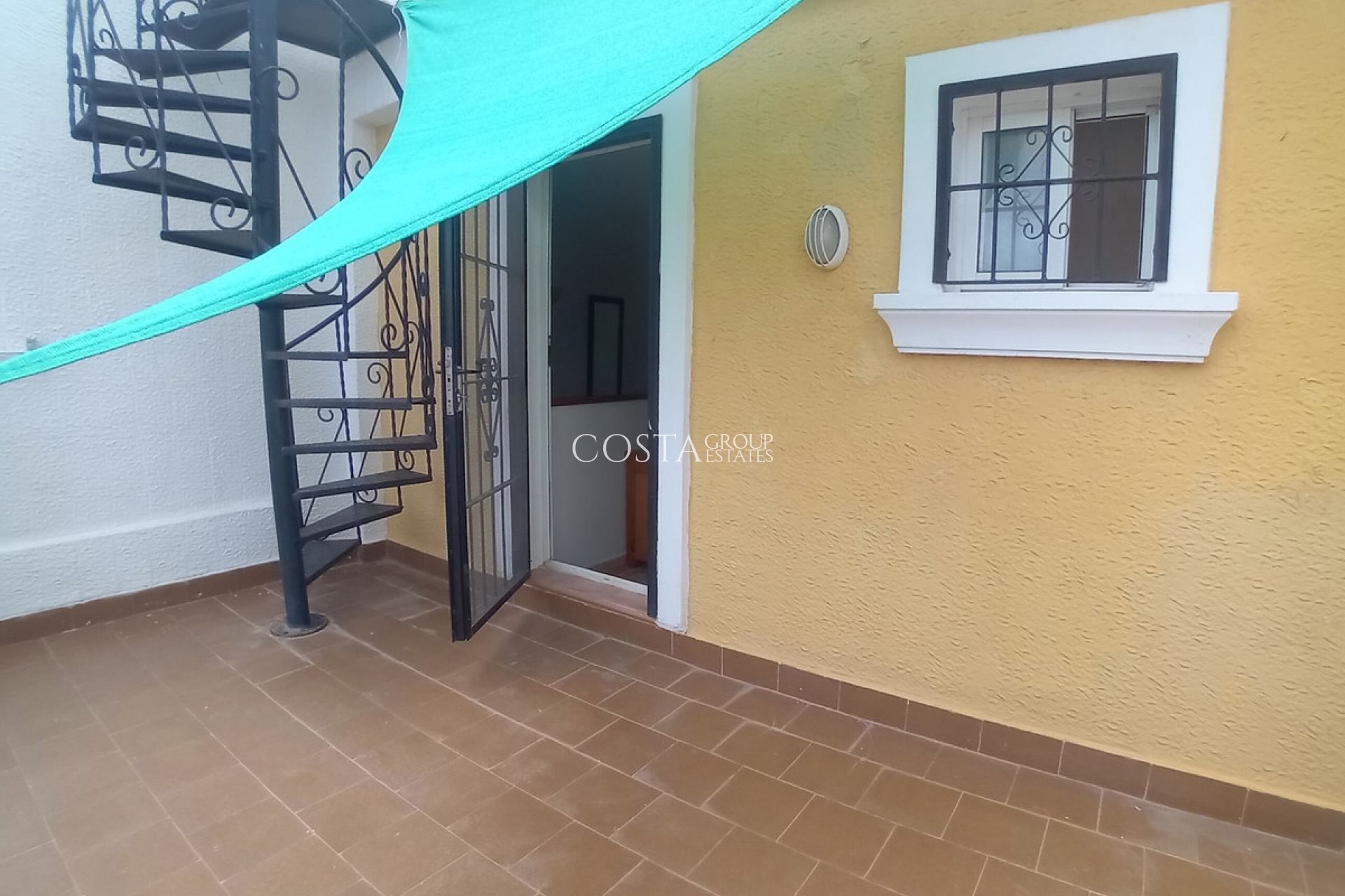 Revente - Maison -
Algorfa - Algorfa Centro