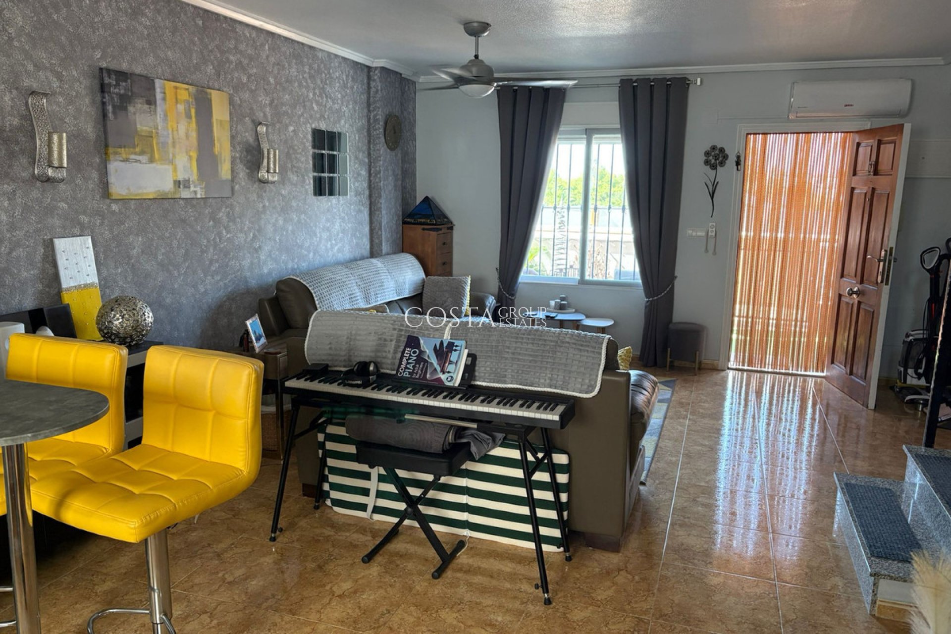 Revente - Maison -
Algorfa - Algorfa Centro