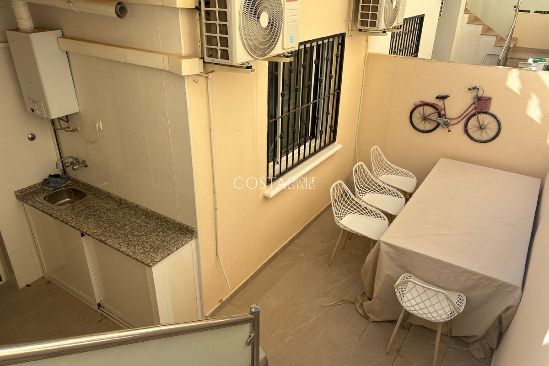 Revente - Maison -
Algorfa - Algorfa Centro