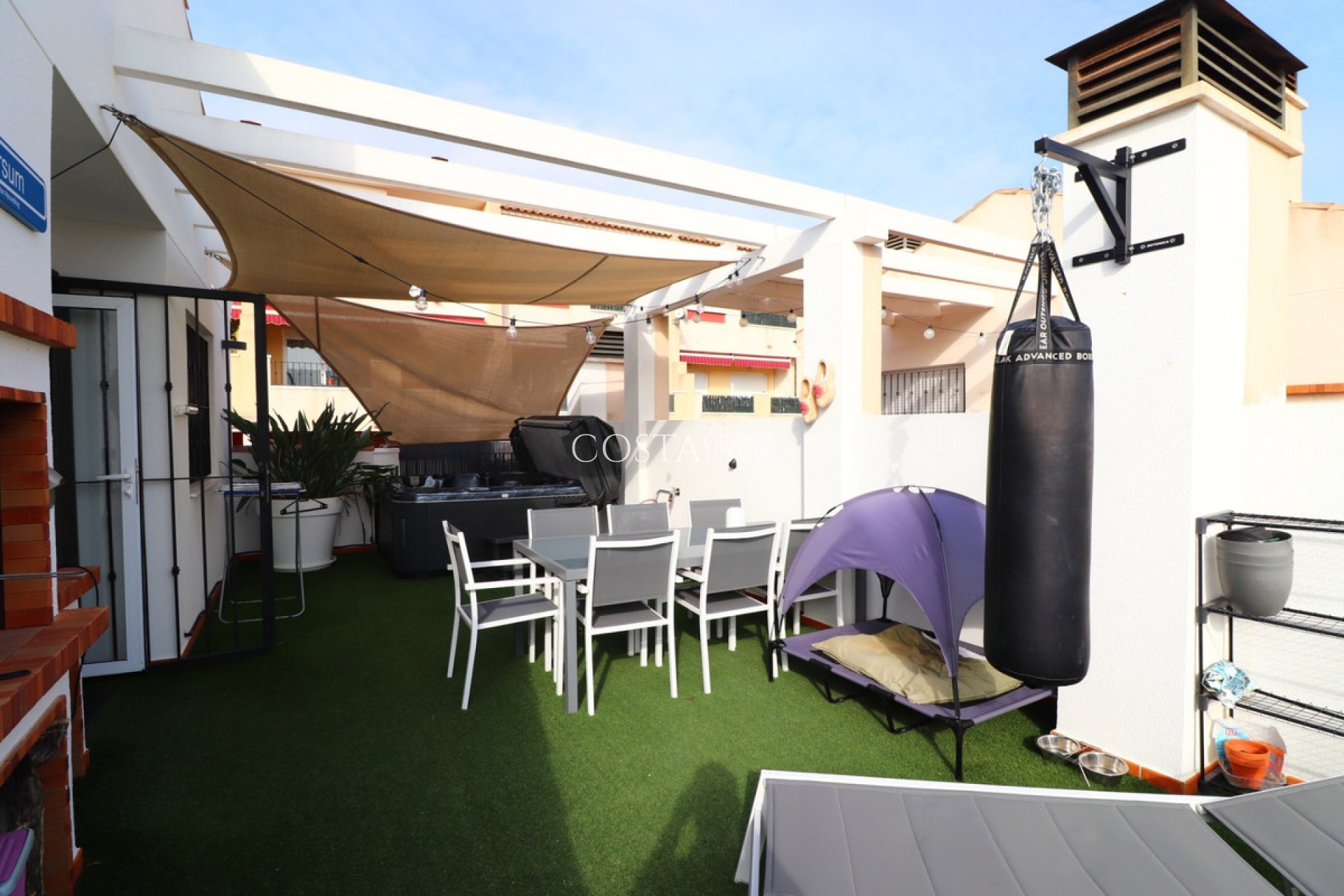 Revente - Maison -
Benijofar