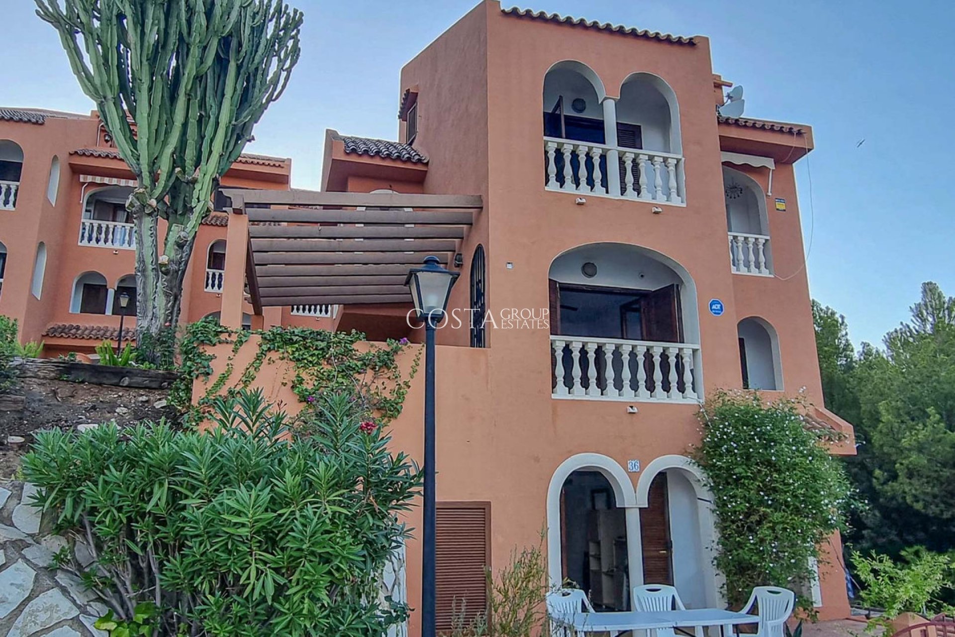 Revente - Maison -
Calpe - Calpe Centro