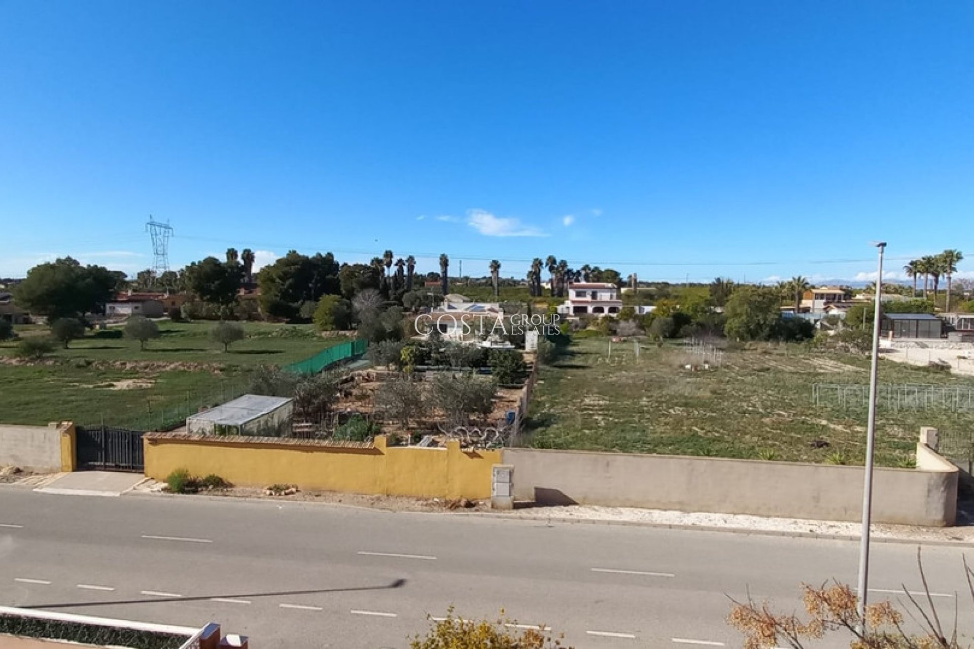 Revente - Maison -
Los Montesinos - Los Montesinos Centro