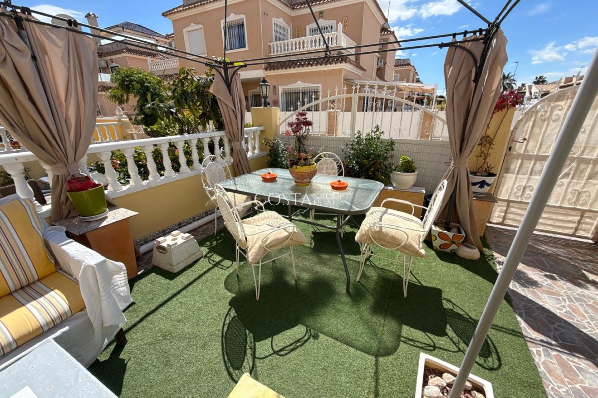 Revente - Maison -
Orihuela - Cabo Roig
