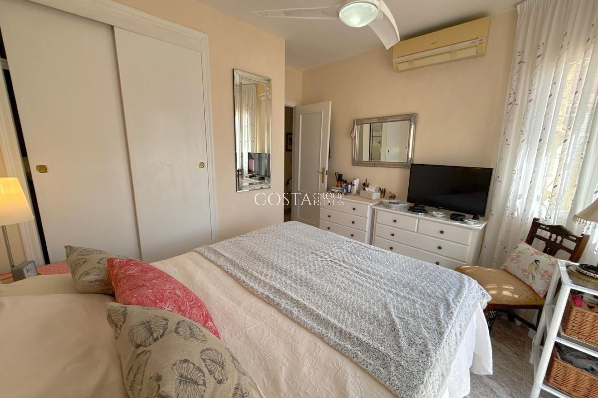 Revente - Maison -
Orihuela - Cabo Roig