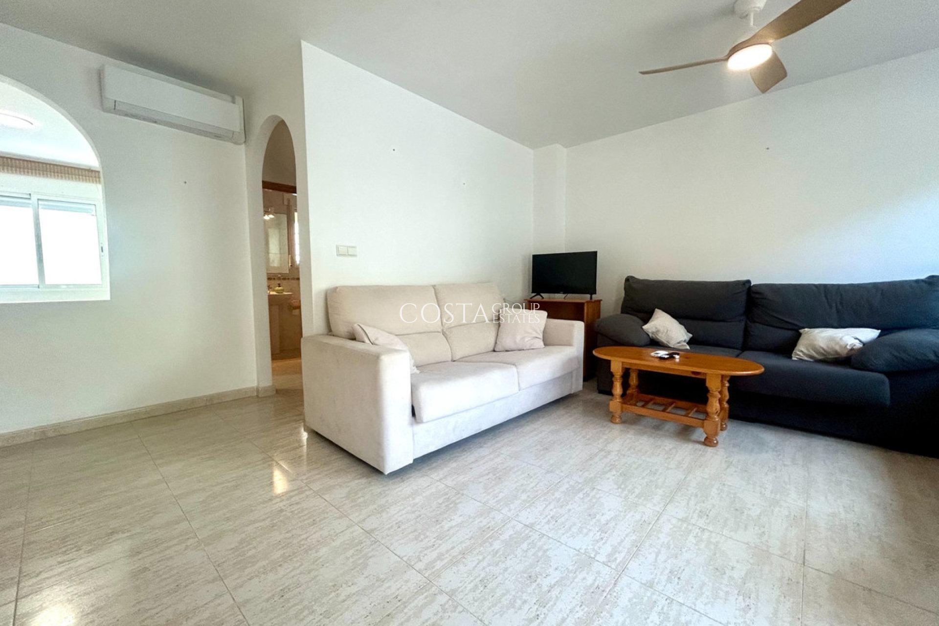 Revente - Maison -
Orihuela - Campoamor