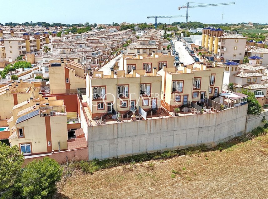 Revente - Maison -
Orihuela Costa - Cabo Roig