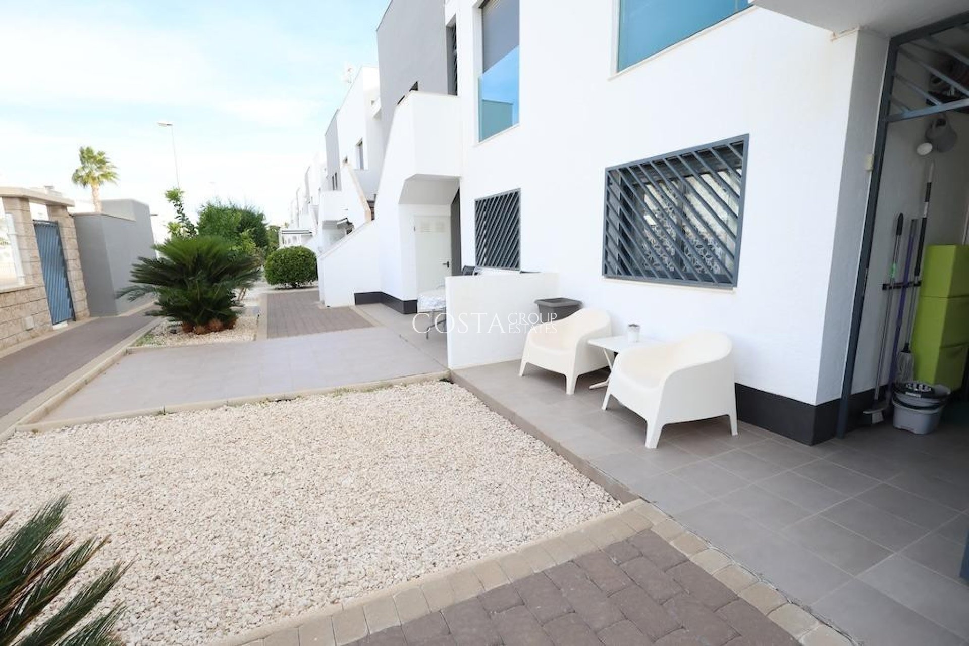 Revente - Maison -
Orihuela Costa - La Zenia