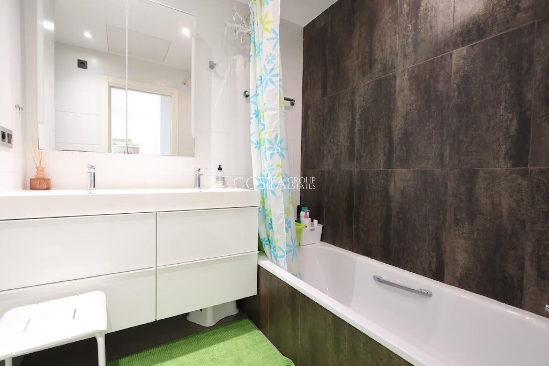 Revente - Maison -
Orihuela Costa - La Zenia