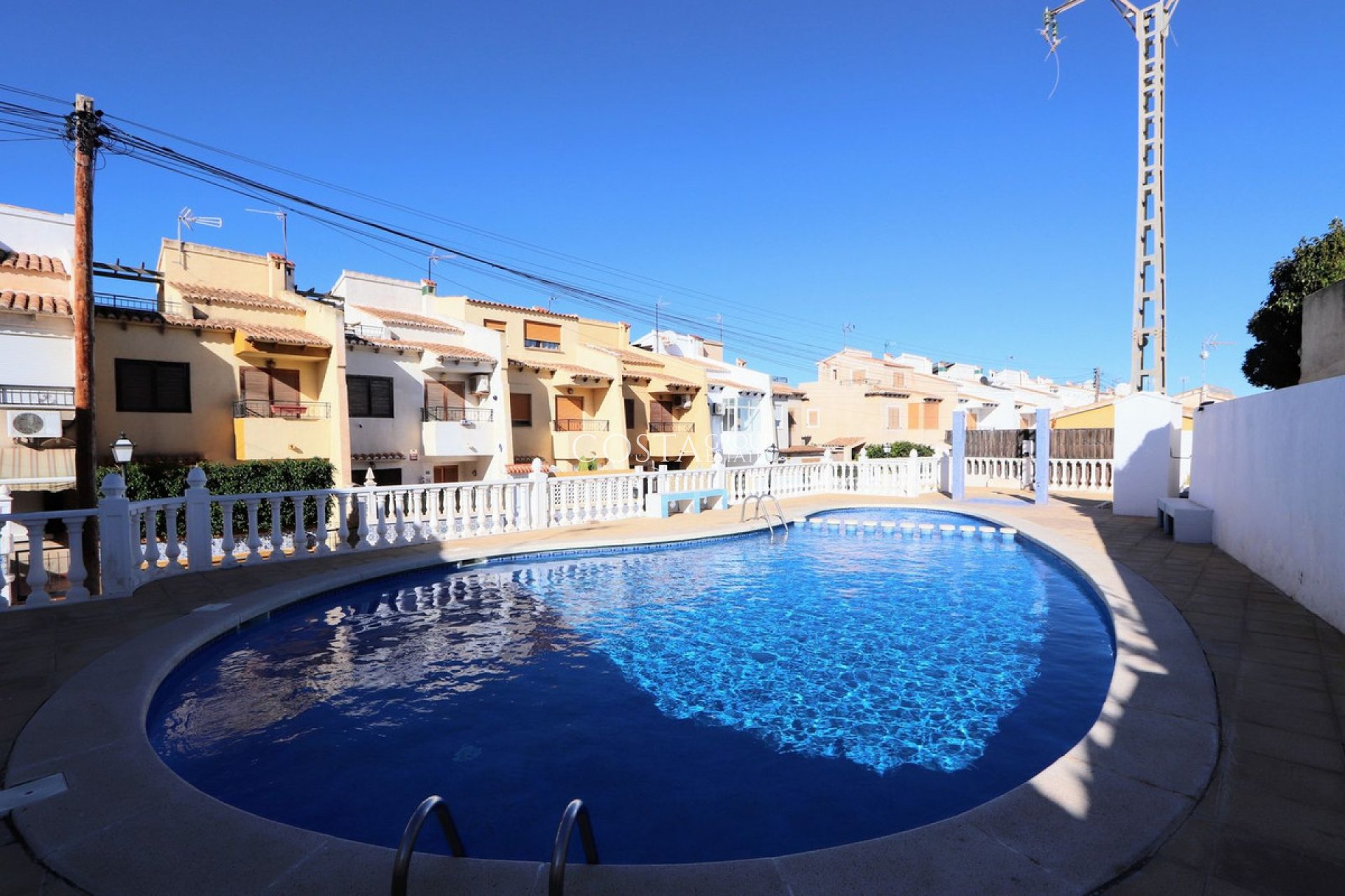 Revente - Maison -
Orihuela Costa - Los Balcones