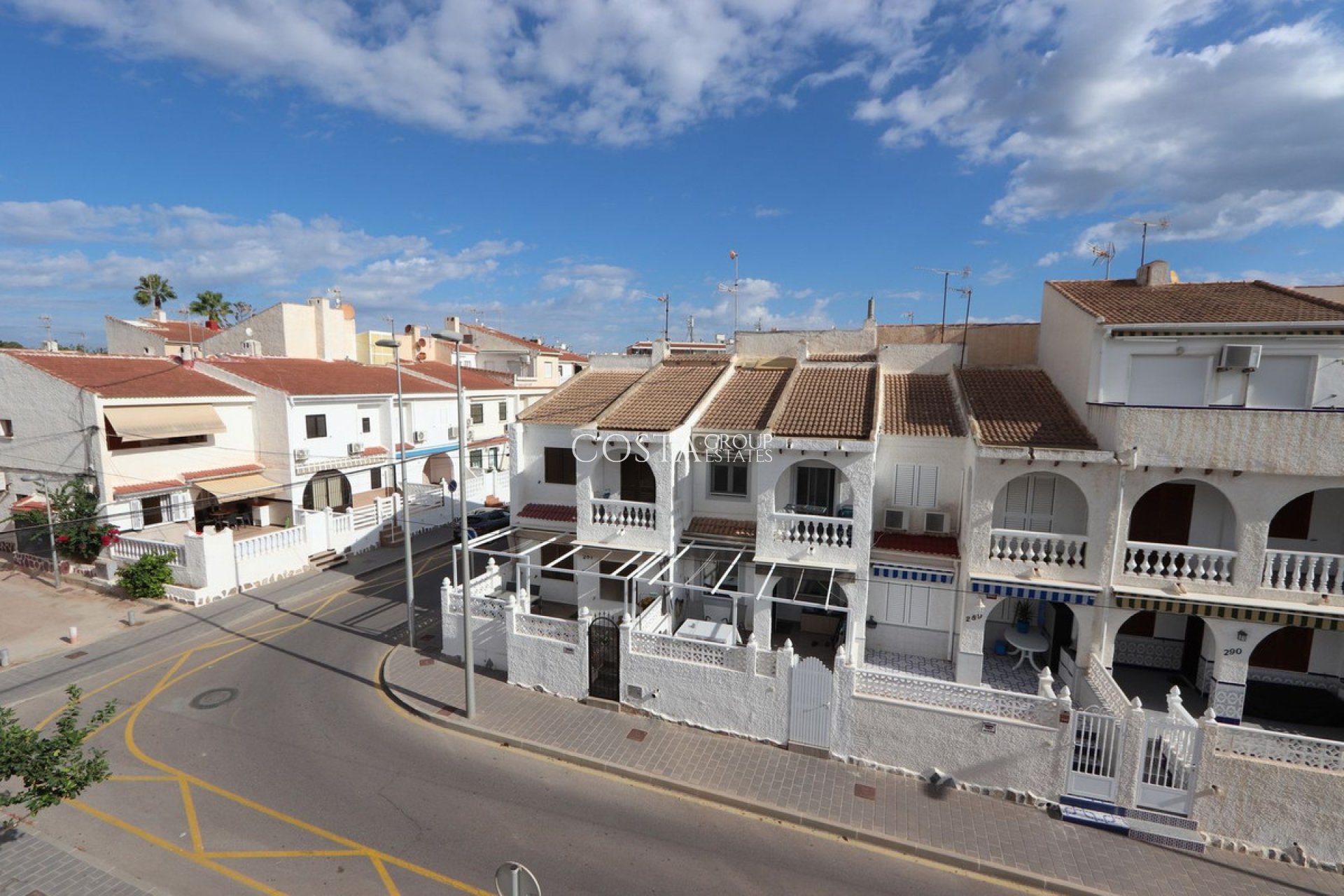 Revente - Maison -
Orihuela Costa - Mil Palmeras