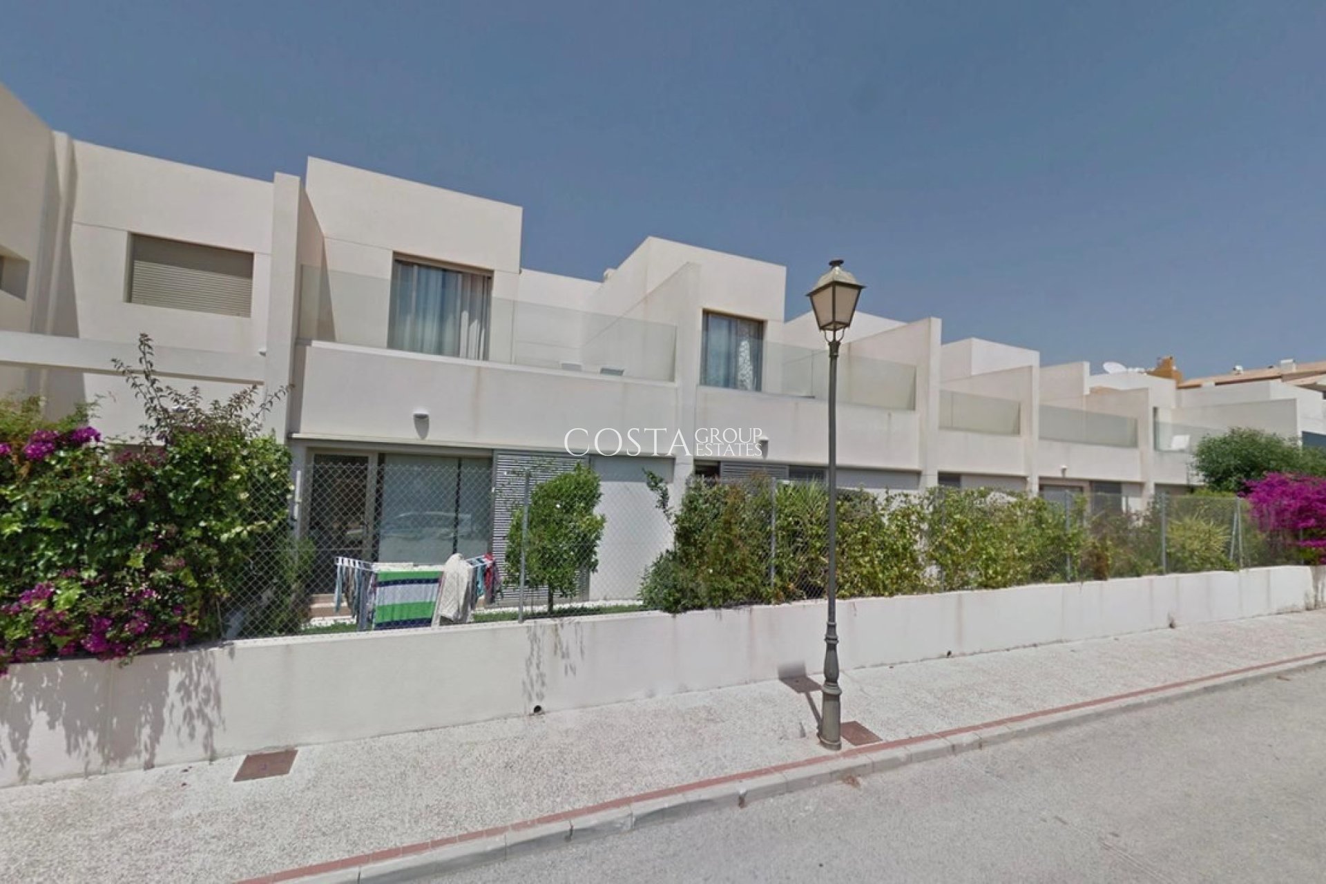 Revente - Maison -
Orihuela Costa - Punta Prima