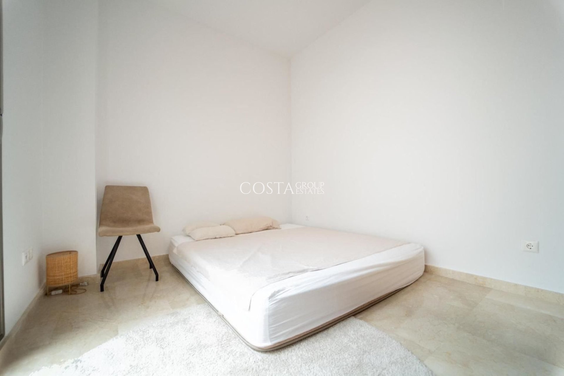 Revente - Maison -
Orihuela Costa - Punta Prima