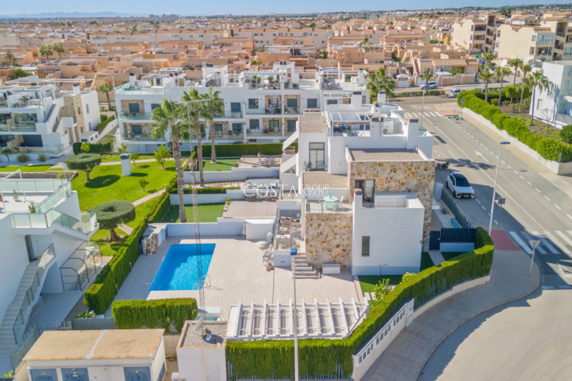 Revente - Maison -
Orihuela Costa - Punta Prima