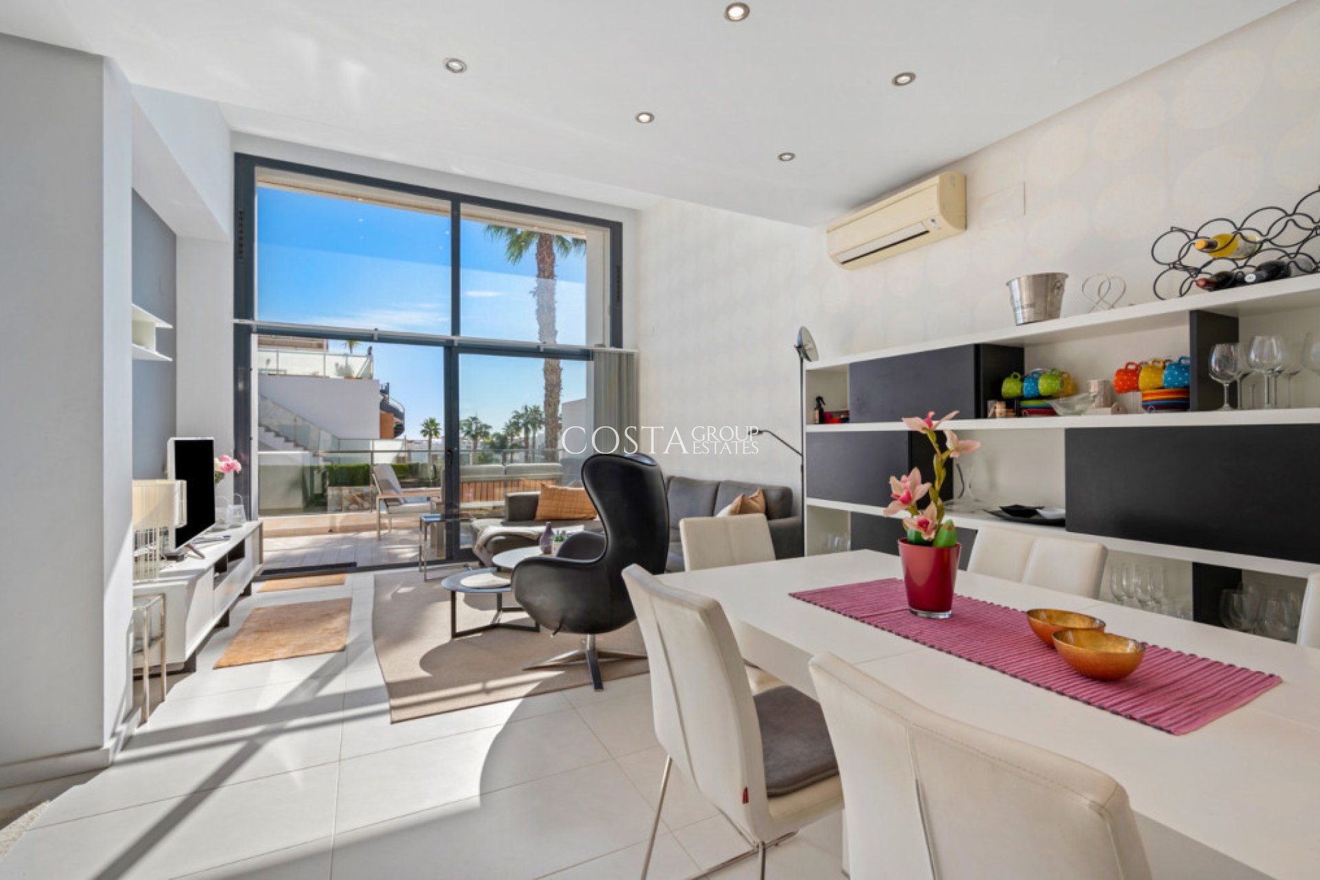 Revente - Maison -
Orihuela Costa - Punta Prima