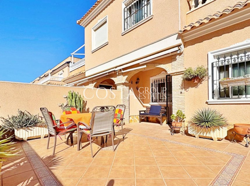 Revente - Maison -
Orihuela Costa - Villamartin