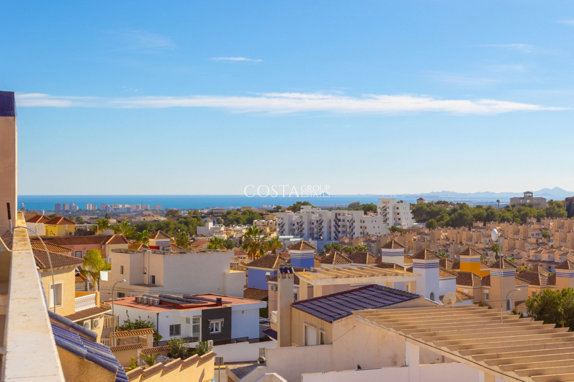 Revente - Maison -
Orihuela Costa - Villamartin