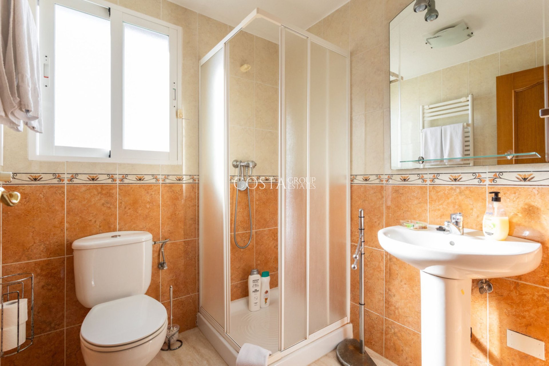 Revente - Maison -
Orihuela Costa - Villamartin