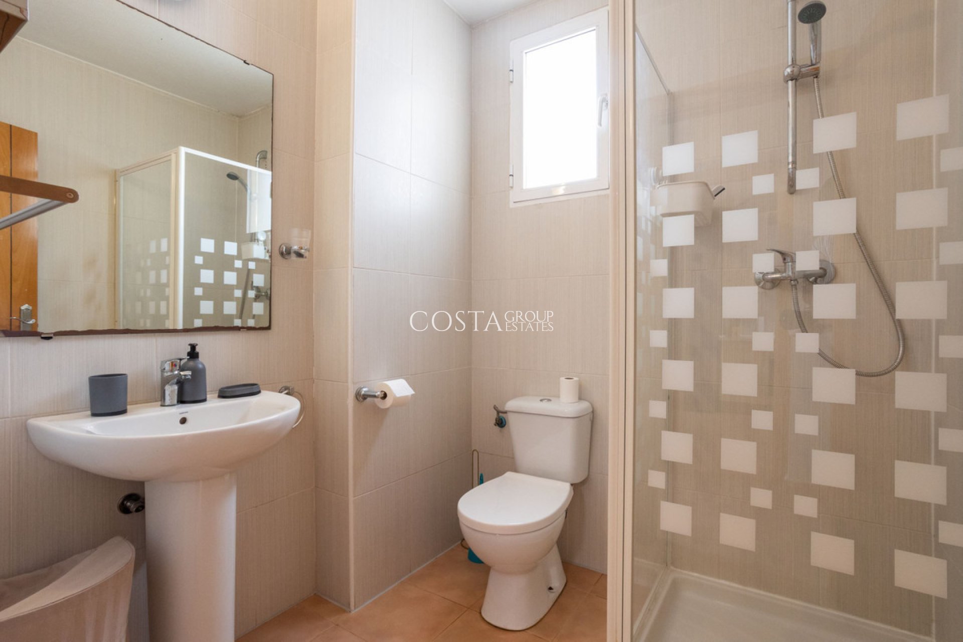 Revente - Maison -
Orihuela Costa - Villamartin