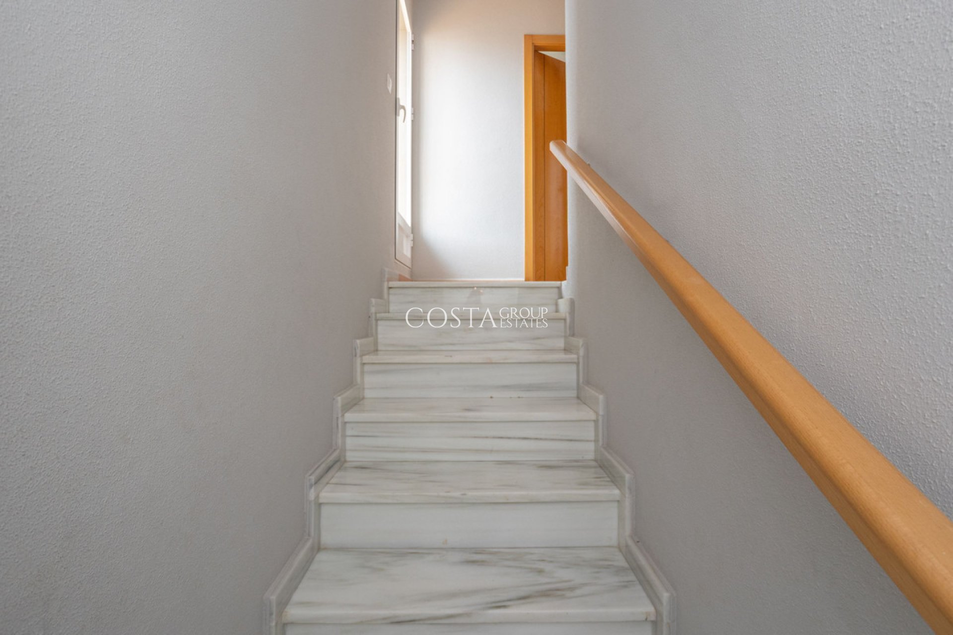 Revente - Maison -
Orihuela Costa - Villamartin