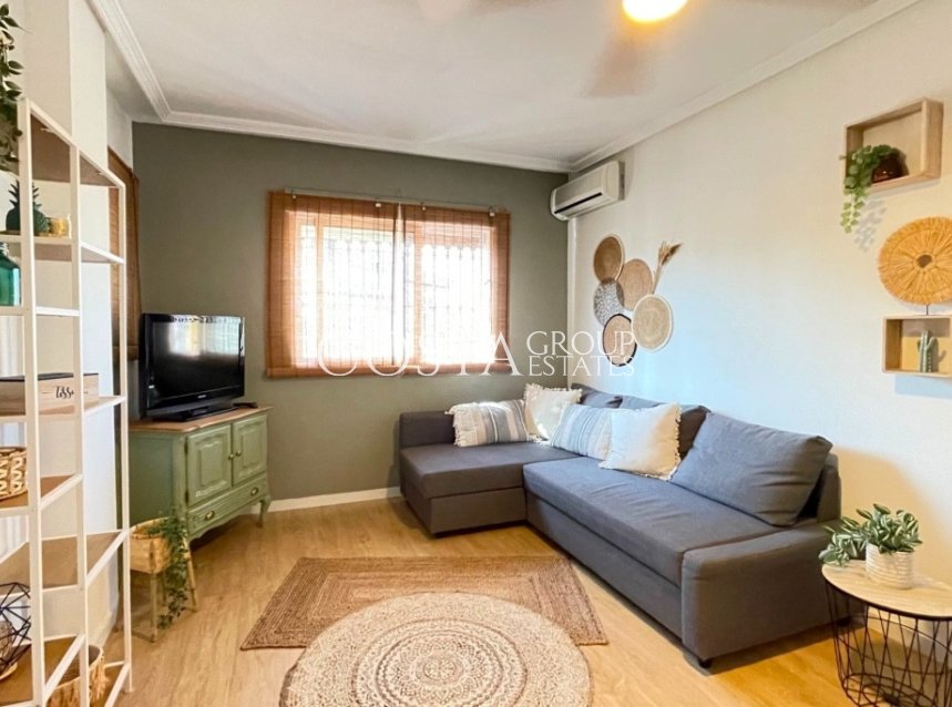 Revente - Maison -
Orihuela Costa - Villamartin