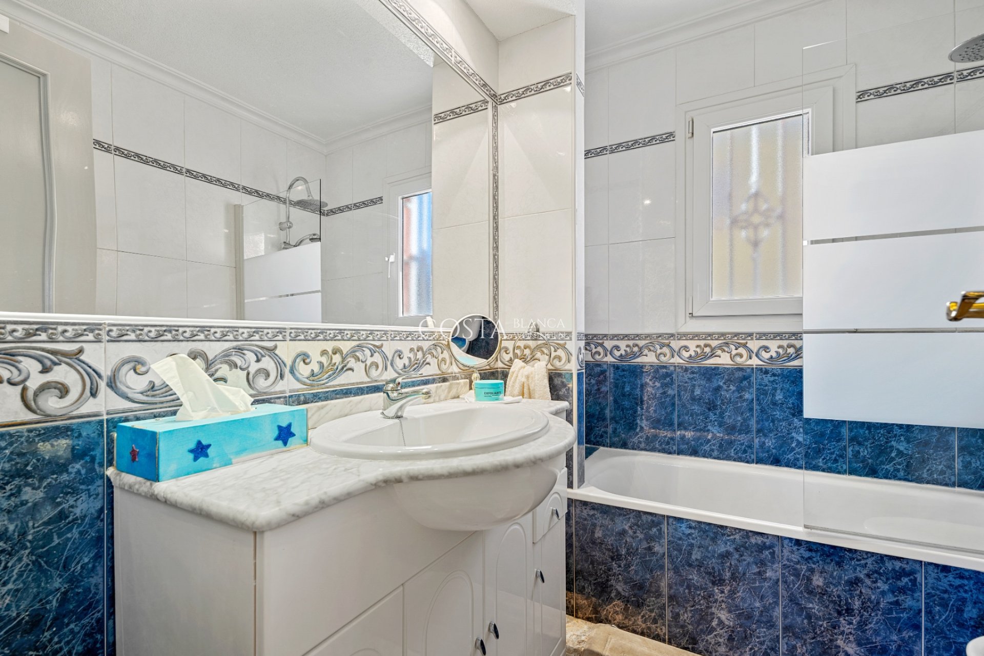 Revente - Maison -
Orihuela Costa - Villamartín