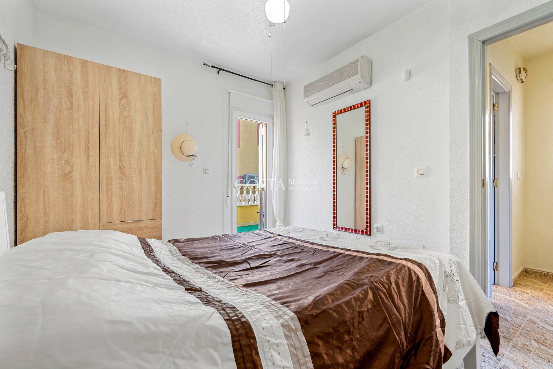 Revente - Maison -
Orihuela Costa - Villamartín