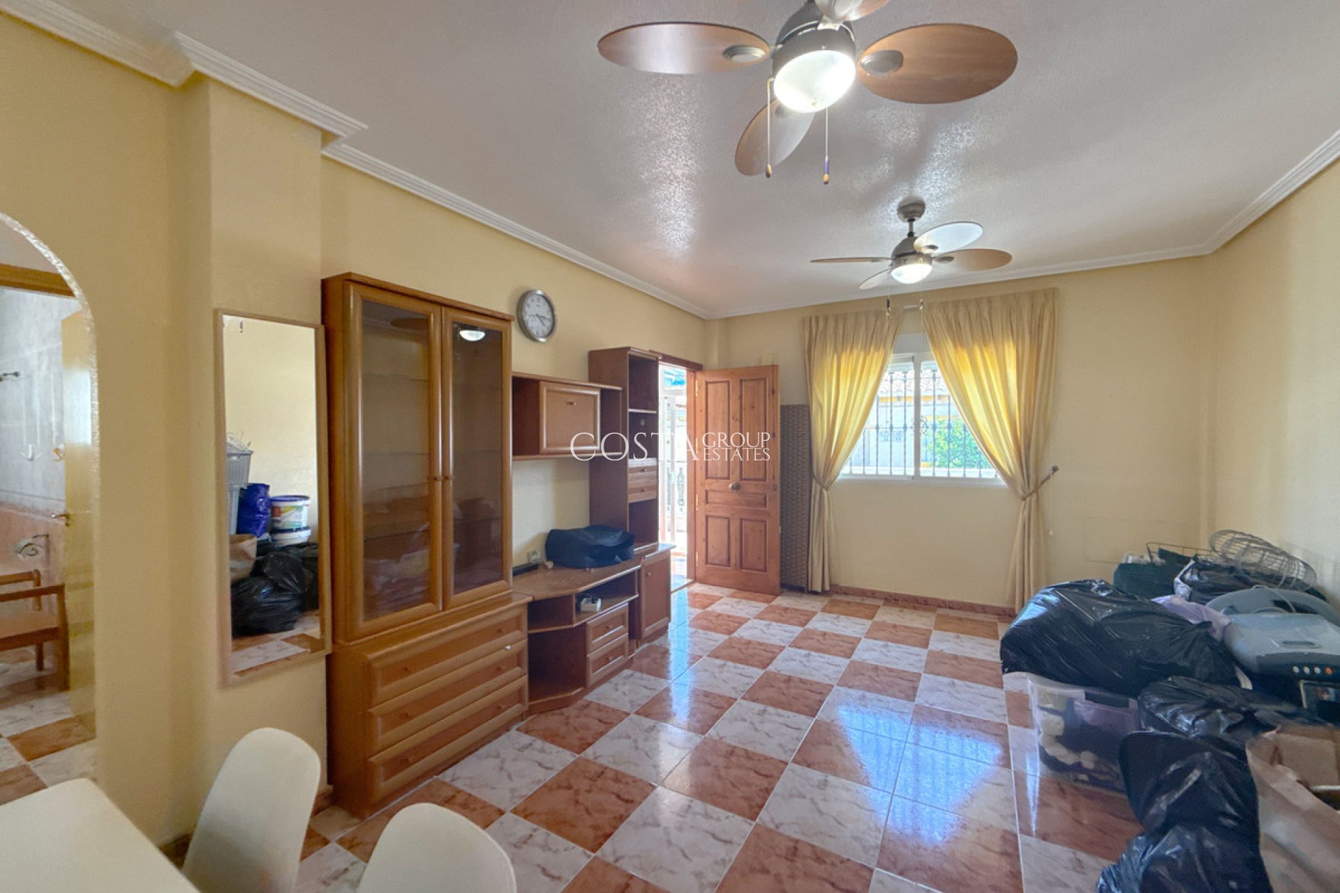 Revente - Maison -
Orihuela - La Regia