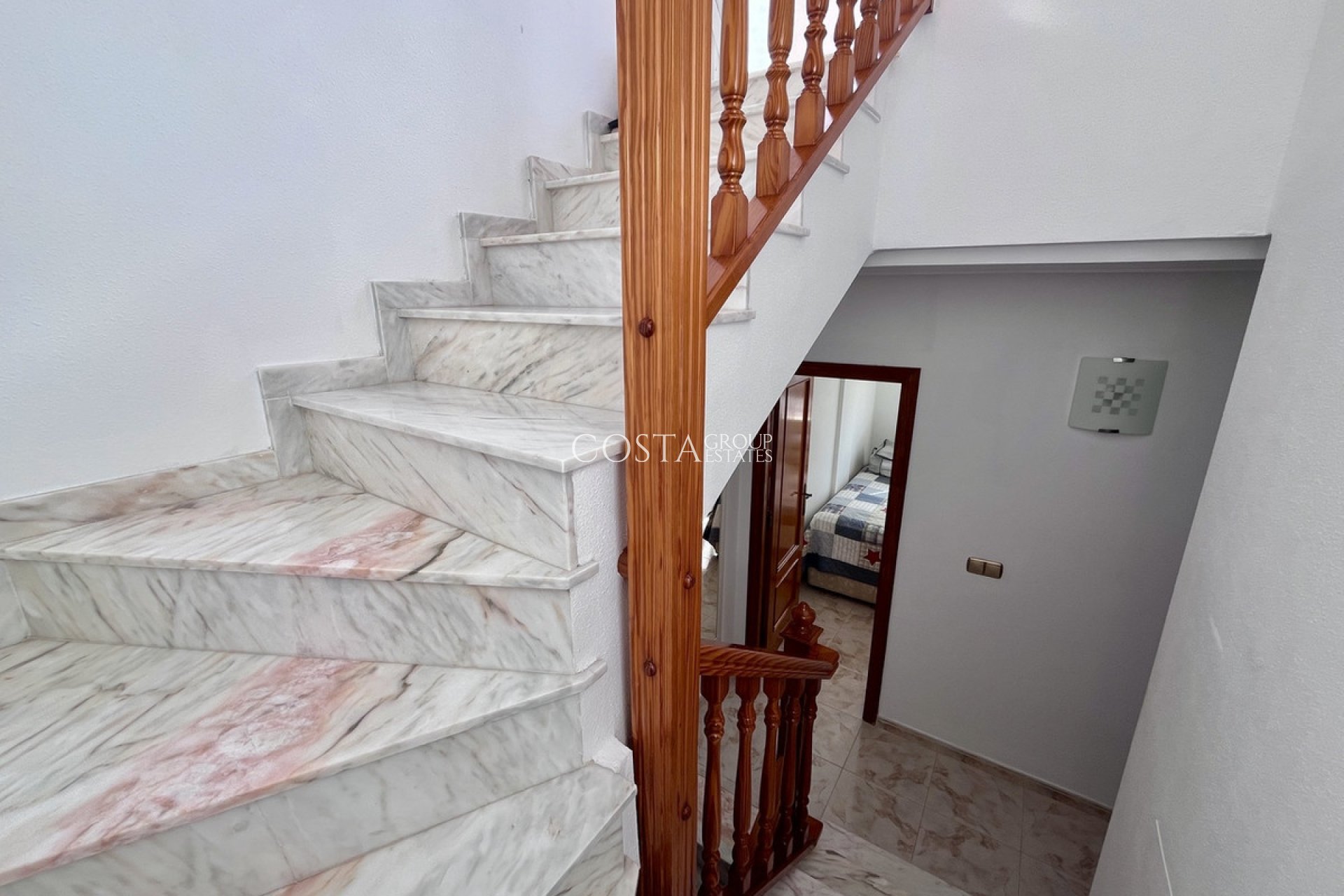 Revente - Maison -
Orihuela - La Zenia