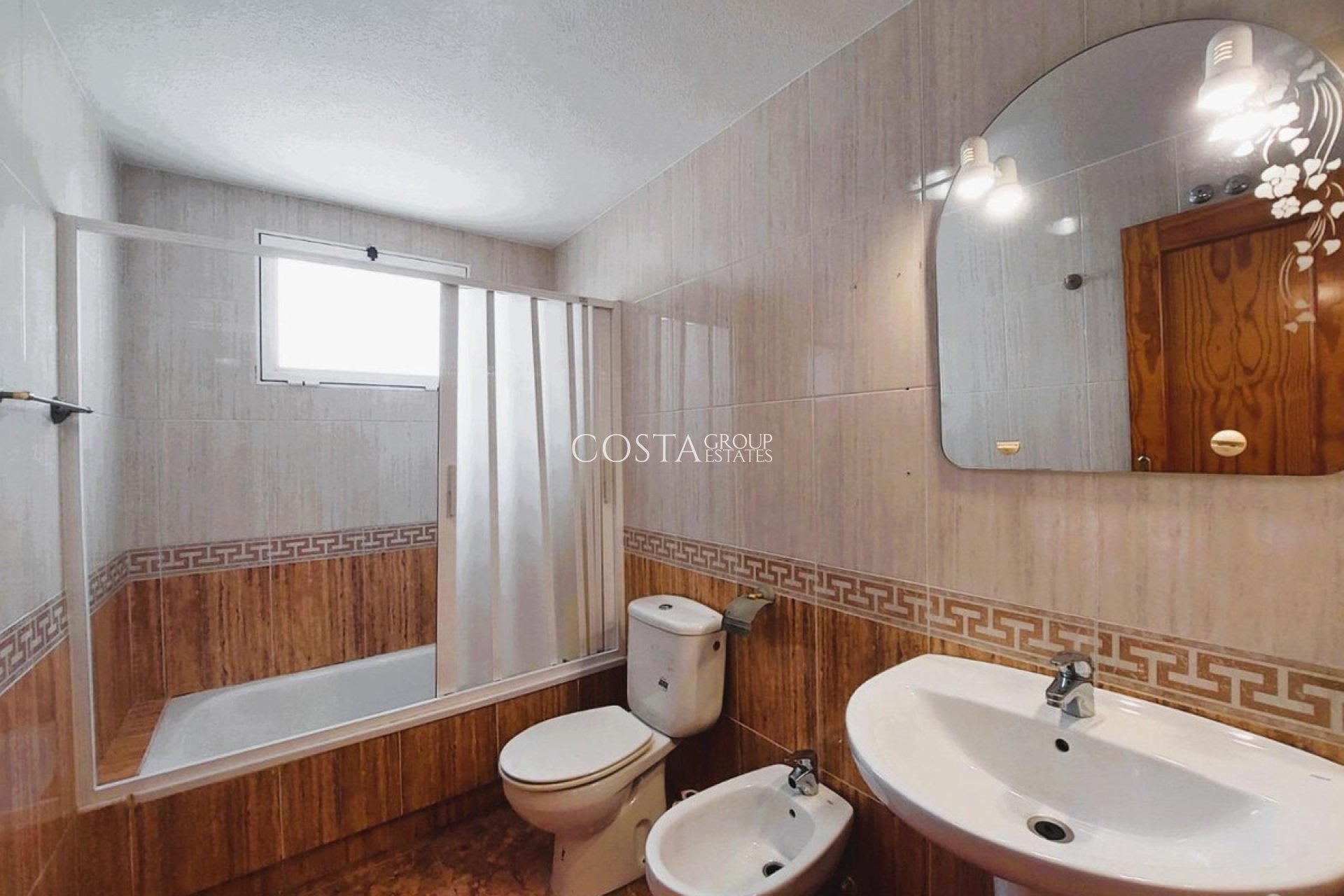 Revente - Maison -
Orihuela - Los Altos