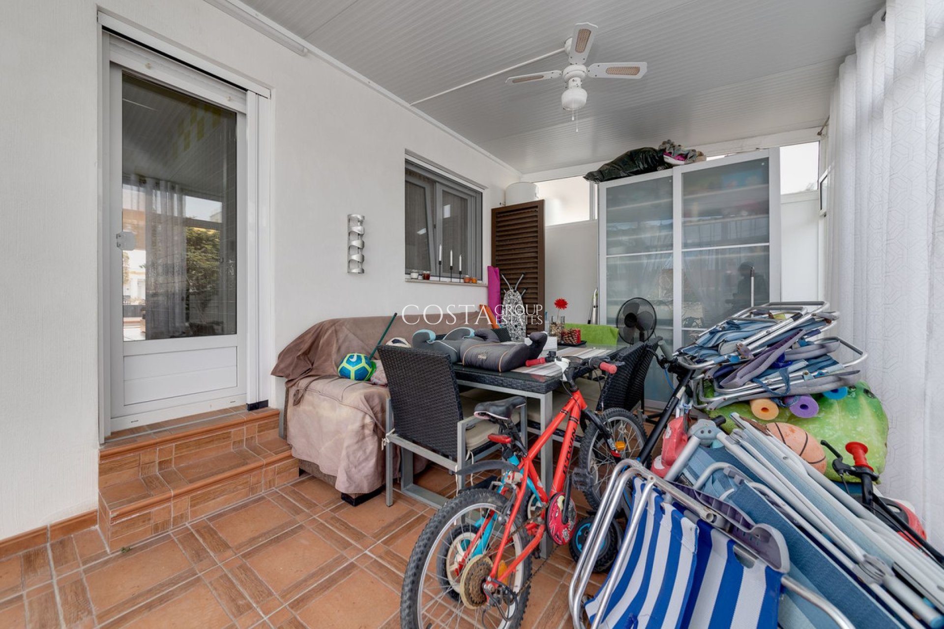 Revente - Maison -
Orihuela - Mil Palmeras