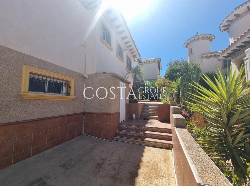 Revente - Maison -
Orihuela - Orihuela Costa