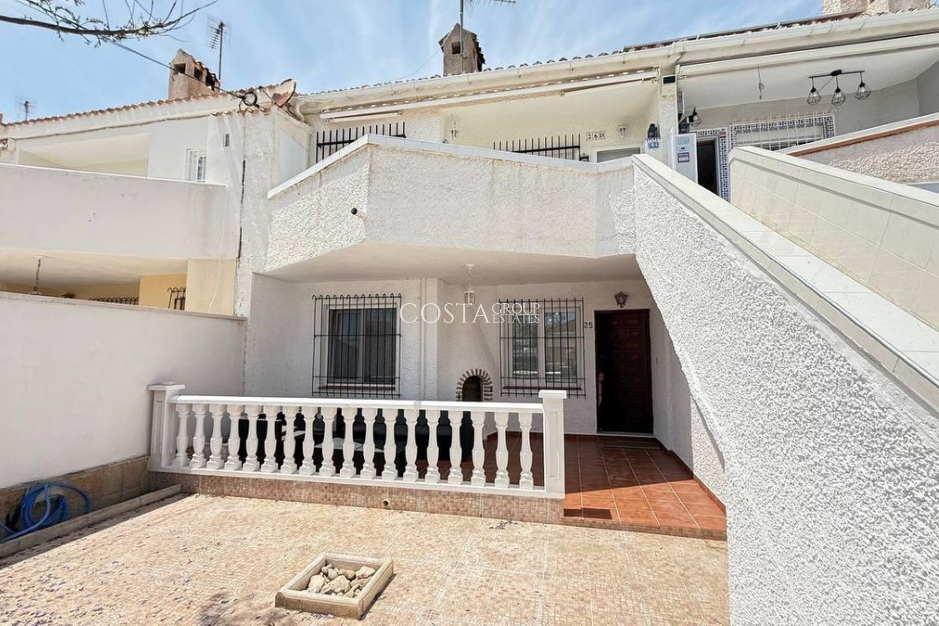 Revente - Maison -
Orihuela - Orihuela Costa