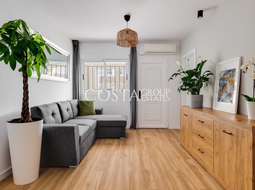 Revente - Maison -
Orihuela - Orihuela Costa