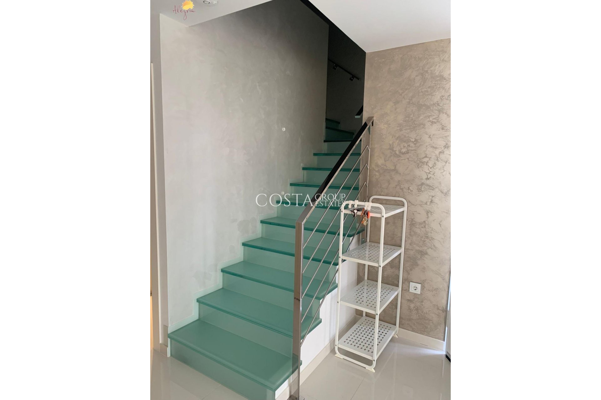 Revente - Maison -
Orihuela - Orihuela Costa