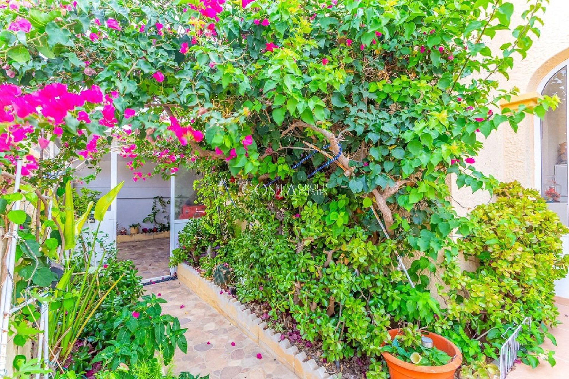 Revente - Maison -
Orihuela - Orihuela Costa