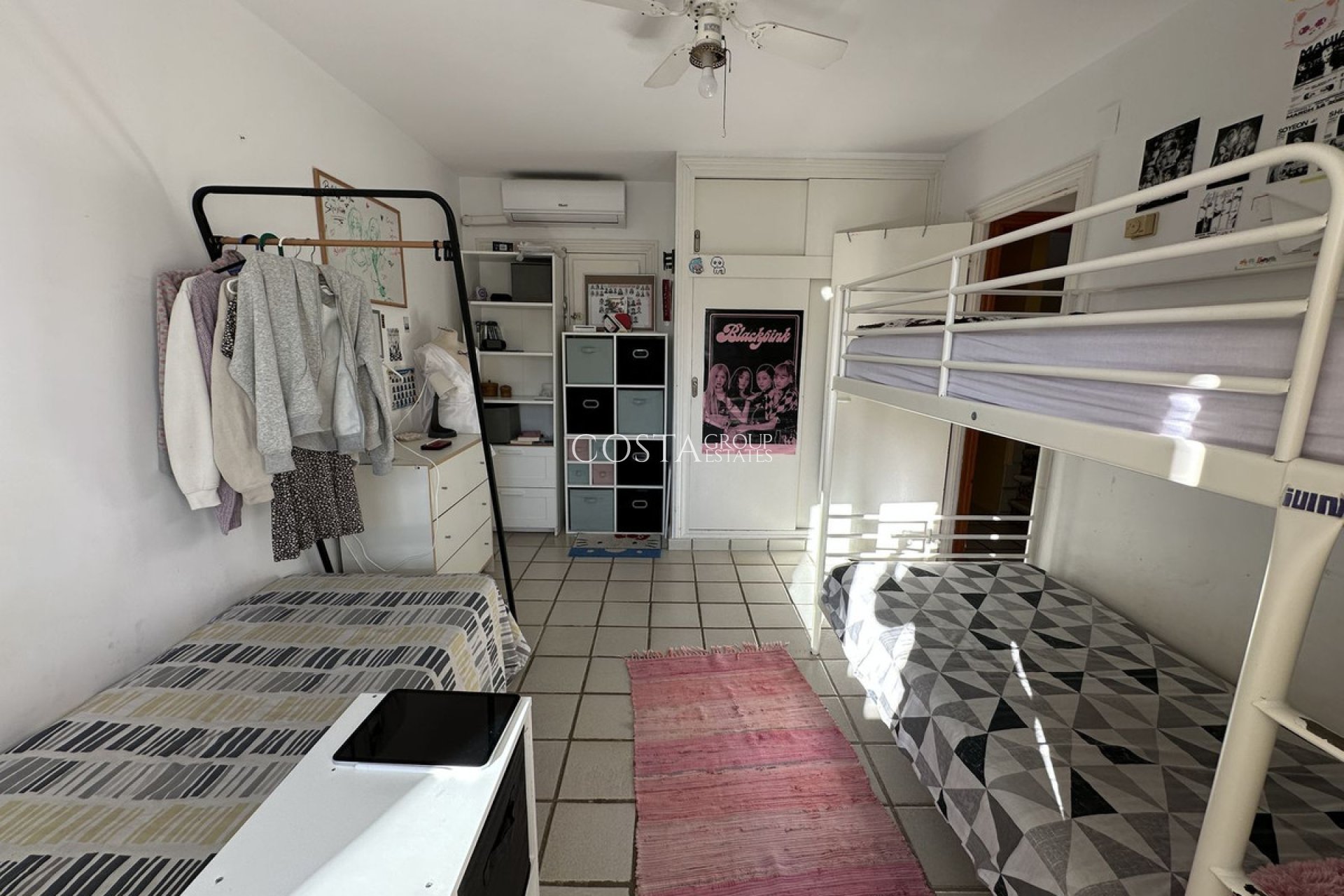 Revente - Maison -
Orihuela - Orihuela Costa