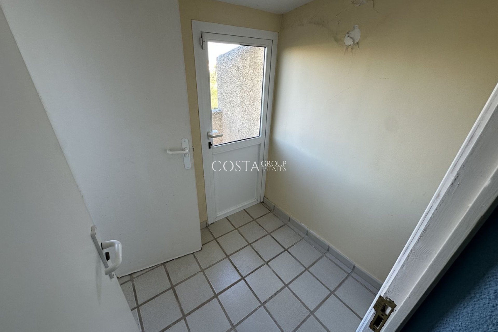 Revente - Maison -
Orihuela - Orihuela Costa